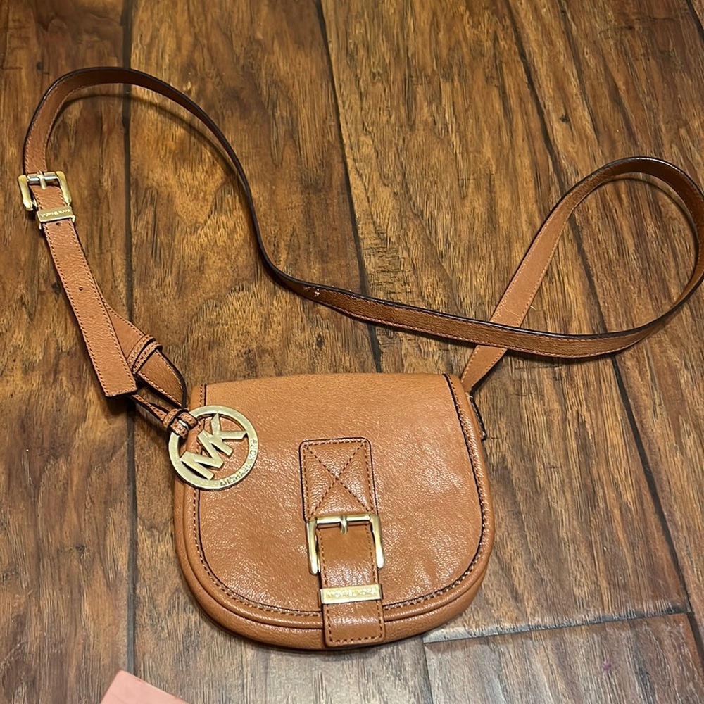 Small Michael Kors Crossbody